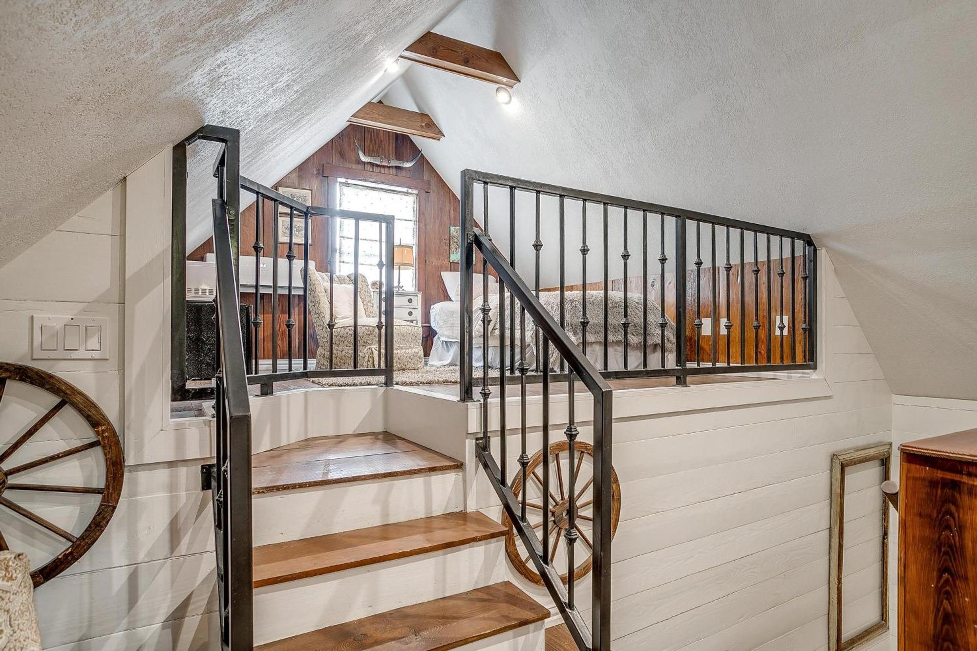 The Gallery House Boutique Hotel Stephenville Exterior photo